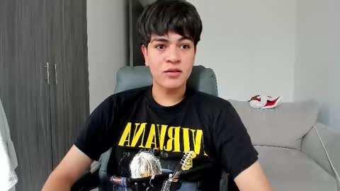 Snapshot of jaythomax chatting on 01.18.26 jaythomax online show from 01.18.26