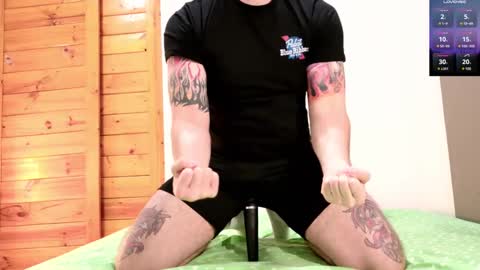 Snapshot of jayxcee_official chatting on 12.17.24 jayxcee OFFICIAL online show from 12.17.24