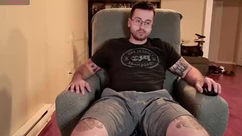 Snapshot of jayxcee_official chatting on 10.16.25 jayxcee OFFICIAL online show from 10.16.25