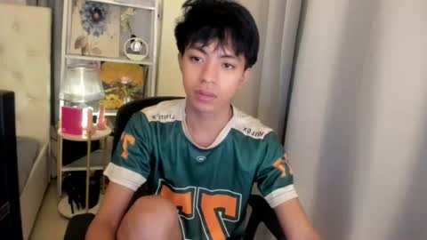 Snapshot of jayxxxcock chatting on 06.14.26 jayxxxcock online show from 06.14.26