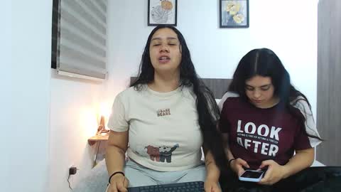 Jazmin and Scarlett online show from 03.06.26