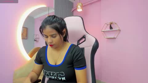 jazmin  online show from 10.22.25