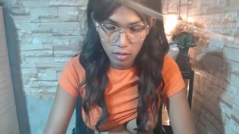 Snapshot of jazz0295 chatting on 12.22.25 jasmine online show from 12.22.25