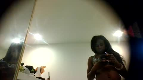 Jazzystelo online show from 10.18.25
