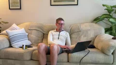 Snapshot of jcar57 chatting on 01.06.26 Jon online show from 01.06.26