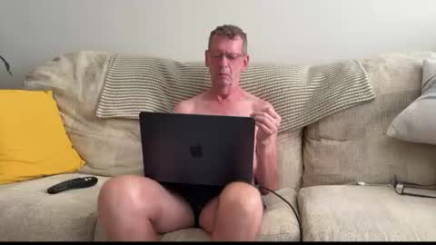 Snapshot of jcar57 chatting on 07.11.26 Jon online show from 07.11.26