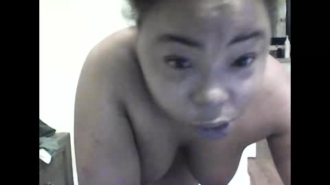 JCCaramelbarbie online show from 04.22.26