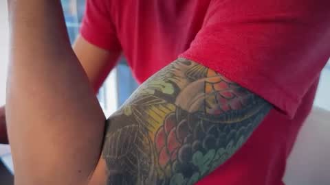 Snapshot of jclimbs chatting on 11.27.25 jclimbs online show from 11.27.25