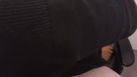 Snapshot of jean69006 chatting on 12.05.24 jean69006 online show from 12.05.24