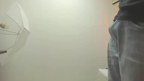 JEAN online show from 04.21.26