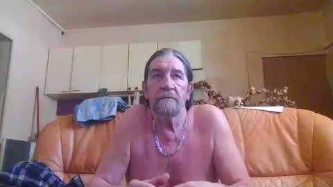 Snapshot of jeanclaude1959 chatting on 07.01.26 jeanclaude1959 online show from 07.01.26