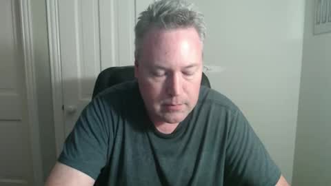 Snapshot of jeb5150 chatting on 05.06.26 JE online show from 05.06.26