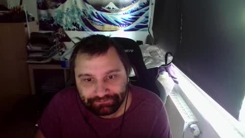 Snapshot of jeetzys chatting on 09.14.25 you may know me lol online show from 09.14.25