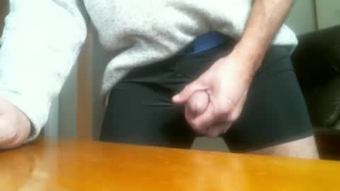 Snapshot of jeffbte315 chatting on 12.04.25 jeffbate online show from 12.04.25