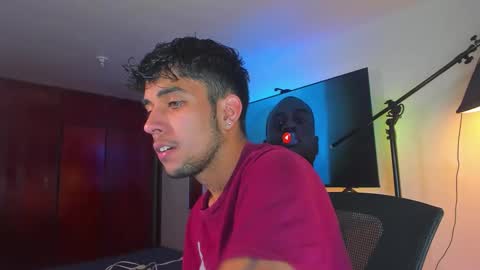 Snapshot of jei_cox chatting on 09.28.25 jei online show from 09.28.25