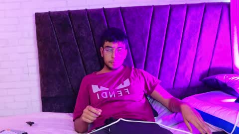 Snapshot of jei_cox chatting on 03.26.26 jei online show from 03.26.26