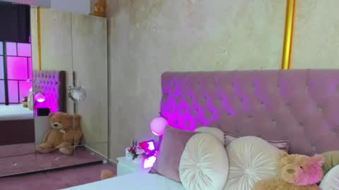 Snapshot of jelisse_jones chatting on 02.06.25 Jelisse online show from 02.06.25