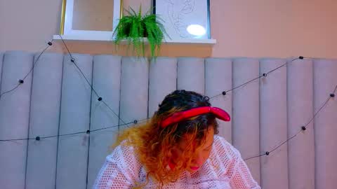 Snapshot of jenacooper__ chatting on 02.25.26 Jena online show from 02.25.26