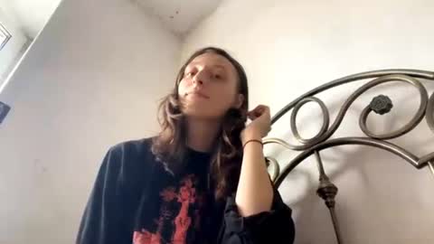 Snapshot of jenevaprattis chatting on 06.09.26 Lesya online show from 06.09.26