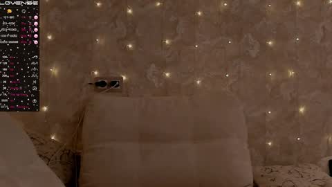 Snapshot of jeniferji chatting on 02.23.26 EvaSileZ online show from 02.23.26