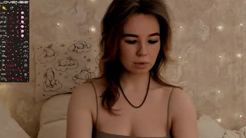 Snapshot of jeniferji chatting on 03.17.26 EvaSileZ online show from 03.17.26