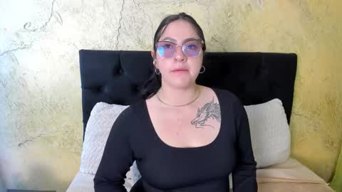 Snapshot of jeniferpowell_nm chatting on 02.08.26 jeniferpowell_nm online show from 02.08.26