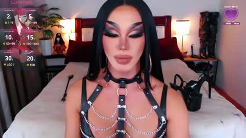 Queen Jenifer online show from 06.03.26