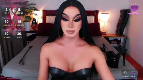 Queen Jenifer online show from 07.04.26