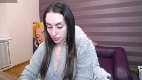 Snapshot of jeniferstone chatting on 02.19.26 Kira online show from 02.19.26