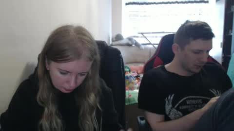 Snapshot of jenisandpeter chatting on 10.23.25 JenisAndPeter online show from 10.23.25