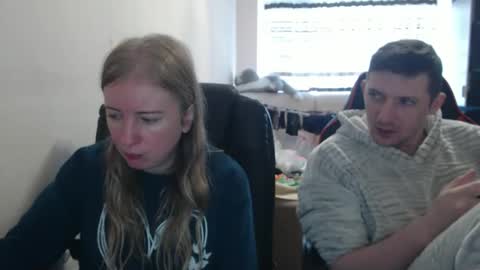 Snapshot of jenisandpeter chatting on 11.02.25 JenisAndPeter online show from 11.02.25