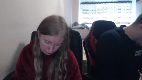 Snapshot of jenisandpeter chatting on 11.15.25 JenisAndPeter online show from 11.15.25