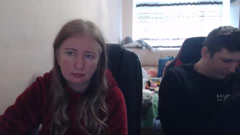 Snapshot of jenisandpeter chatting on 11.17.25 JenisAndPeter online show from 11.17.25