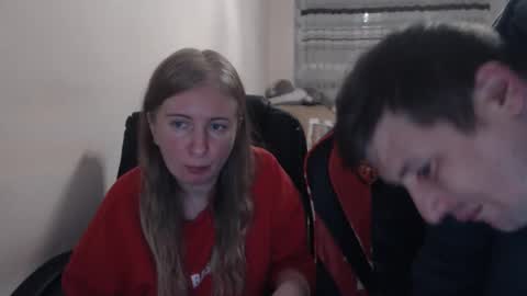 Snapshot of jenisandpeter chatting on 11.19.25 JenisAndPeter online show from 11.19.25