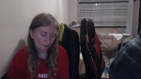 Snapshot of jenisandpeter chatting on 11.29.25 JenisAndPeter online show from 11.29.25