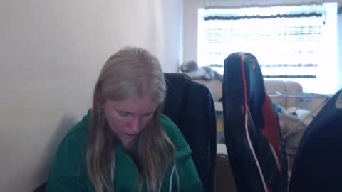 JenisAndPeter online show from 04.20.26