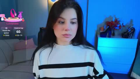 Snapshot of jenna_adams_ chatting on 12.01.25 jenna_adams_ online show from 12.01.25