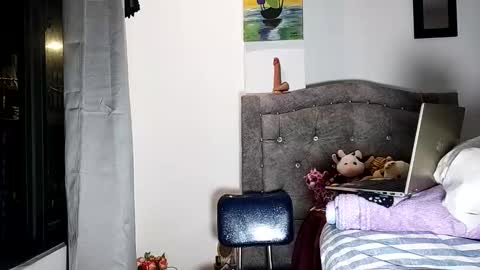 Snapshot of jenna_grey24 chatting on 10.25.25 Isabella online show from 10.25.25