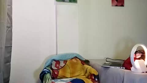 Snapshot of jenna_grey24 chatting on 12.15.25 Isabella online show from 12.15.25