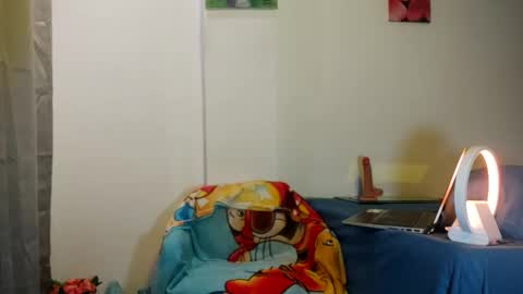 Snapshot of jenna_grey24 chatting on 12.23.25 Isabella online show from 12.23.25