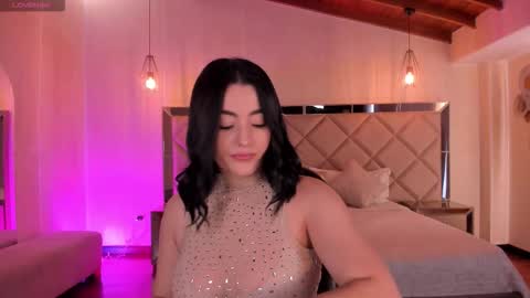 Jenna Olson  online show from 10.02.25