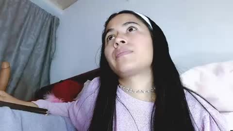 jenner_lena online show from 08.07.26