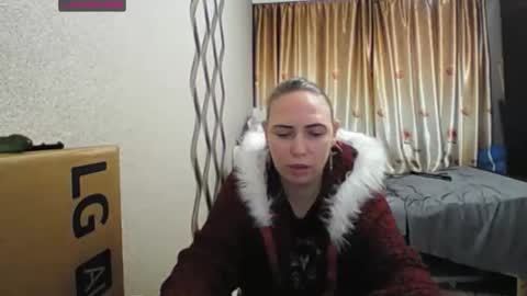 Snapshot of jennideep chatting on 11.26.25 JenniDeep online show from 11.26.25