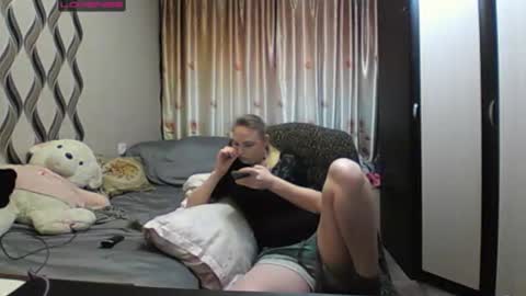 Snapshot of jennideep chatting on 01.12.26 JenniDeep online show from 01.12.26