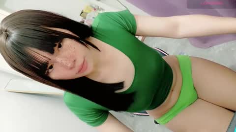 Snapshot of jenniethetg69 chatting on 03.15.26 jennie online show from 03.15.26