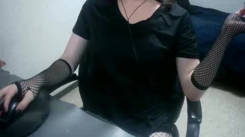Jennifer online show from 05.18.26
