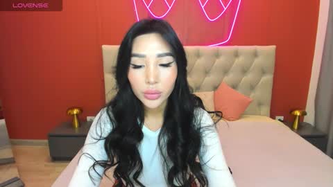 Jennifer online show from 10.01.25