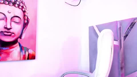 jennifer_t online show from 12.21.24