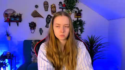 Jennifer online show from 07.03.26