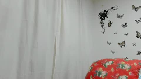 Snapshot of jenniferloveyou chatting on 12.27.24 jenniferloveyou online show from 12.27.24